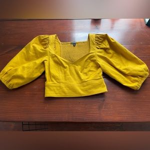 Linen blend puff sleeve crop top